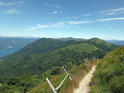 Sentiero delle Colme (1260 m) | Anello del Monte Bolettone