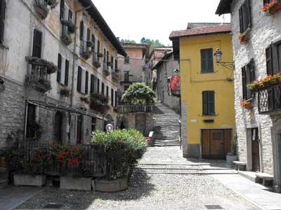 Molina di Faggeto Lario - Lago di Como