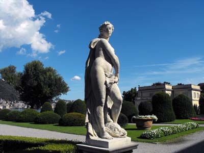 Il parco di Villa Olmo a Como